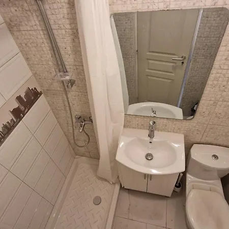 Apartman Entire Cozy 2 Bedrooms City-center B